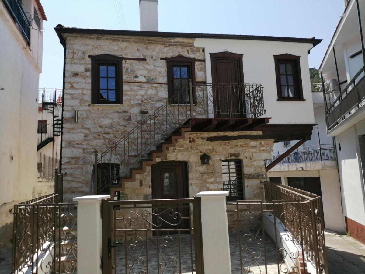 Mama'S Home, Kallirachi Village Kallirákhi 外观 照片